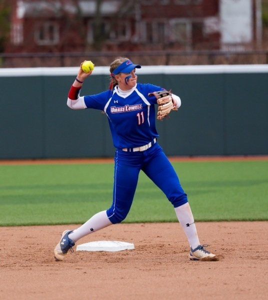 THIS 'CASH' IS MONEY: Danvers' Cashman a record setting hitter for UMass Lowell softball